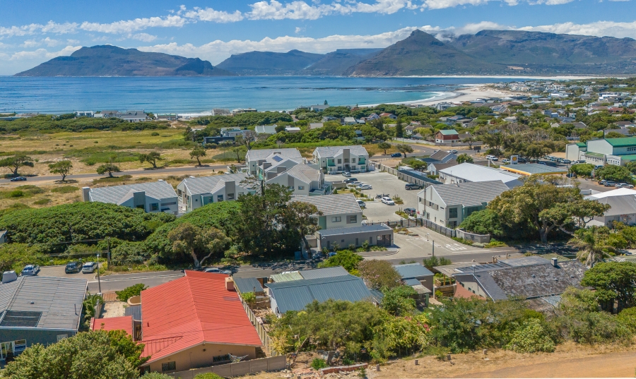 5 Bedroom Property for Sale in Kommetjie Western Cape